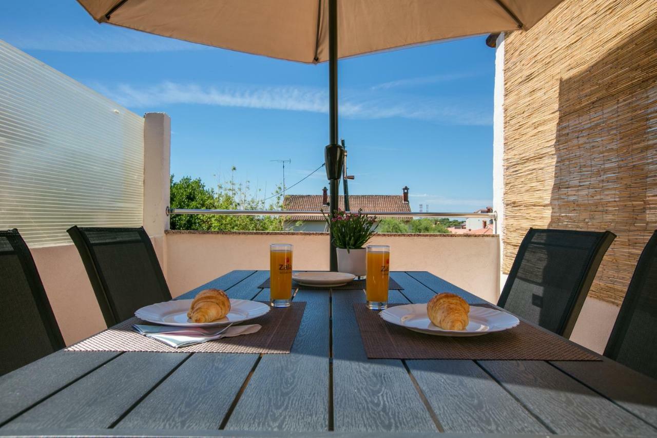 Apartment Maja Пула Экстерьер фото