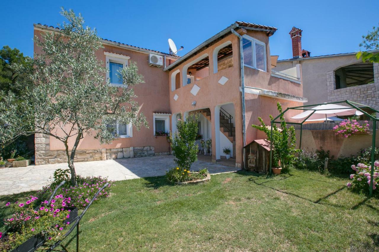 Apartment Maja Пула Экстерьер фото